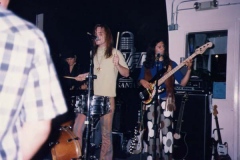 19-Live1