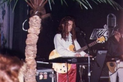 20-Live2